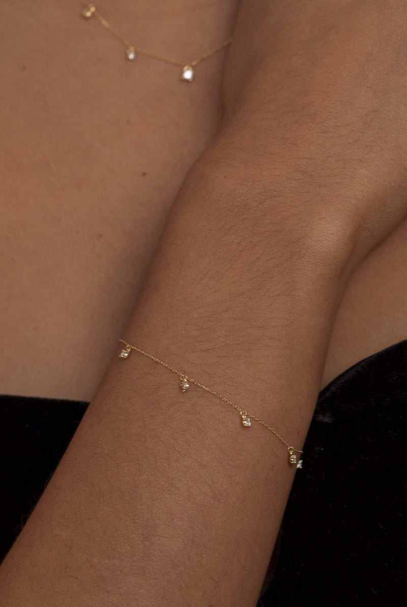 14 Karat Gold Drop Bracelet